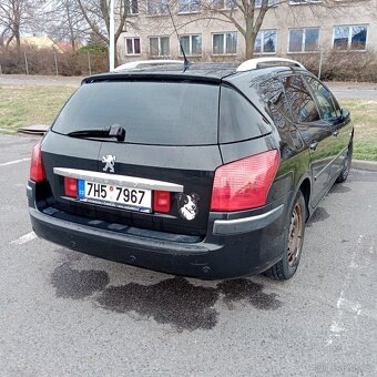 Peugeot 407 SW - 11