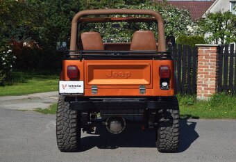 Jeep CJ-7 Renegade - 11