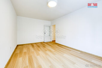 Pronájem bytu 3+1, 74 m², Plzeň, ul. Pecháčkova - 11