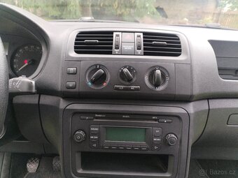 Škoda Roomster 1.2 Tsi 63kw r.v.2013 Facelift - 11