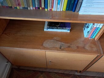 sestava obyvákových skříněk - 11