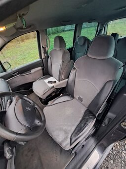 Peugeot 807, 2.0 HDI 100KW 2009 - 11