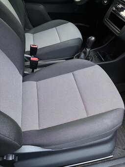 Škoda Fabia II - 11