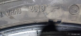 205/60 R 16 zimní - 11