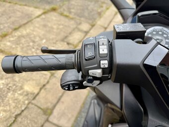 Honda Forza 350 2024+ Smart Top Box - 11