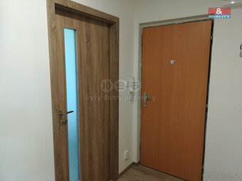 Pronájem bytu 3+1, 74 m², Neratovice, ul. Dr. E. Beneše - 11