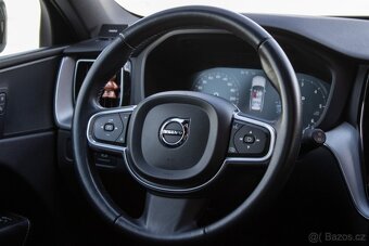 Volvo XC60 D4 2.0L Drive-E Momentum Geartronic - 11