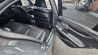 BMW Řada 7, BMW 750 i 390KW - 11