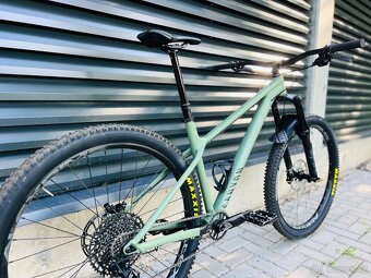 Predám zachovalý enduro hardtail Canyon Stoic 4 - 11