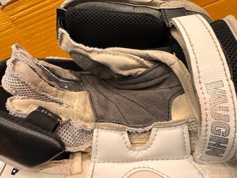 SET LAPAČKA A VYRÁŽEČKA VAUGHN VENTUS SRL2 - 11