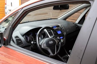 Hyundai ix20 1.4 CRDi 66 kW - 11