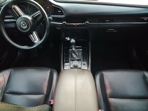 CX30 - 2,0 benzín skyaktiv 4x4 - 11