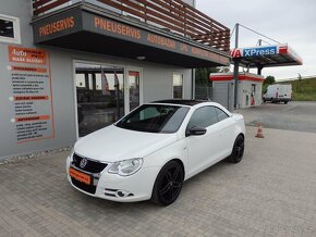 VW EOS 2.0 TSI GTI 155KW ROK 2010 DSG KŮŽE SERVISKA  ALU R19 - 11