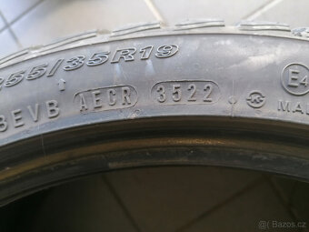 Zimní pneu 255/35 R19   255/35/19 - 11