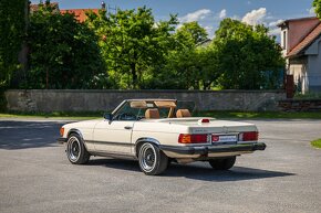 1986 Mercedes-Benz 560 SL R107 - 11
