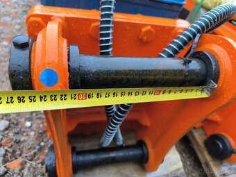 Hydraulické kladivo 6-8t - 11