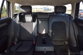 VW Passat, 2.0 BiTDI, 176KW, 4motion, Highline - 11