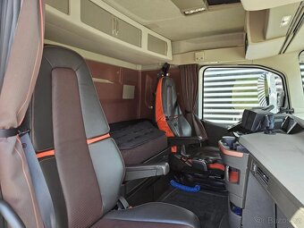 Volvo FH 16.750 4x2 / Full AIR / Retarder / PTO - 11
