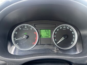 Škoda Fabia 1,4i 16v 63kw benzin - 11