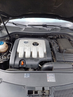 VW PASSAT B6 2.0 TDI 103KW - 11