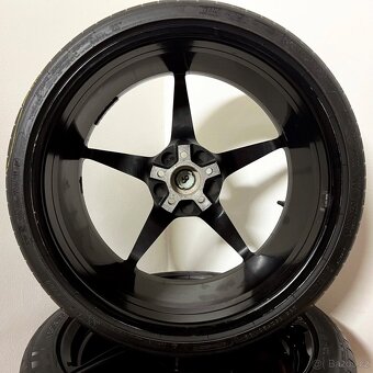 FERRARI 458 ITALIA 5x114.3 R20+DVOUROZM. LETNÍ 5mm - 11