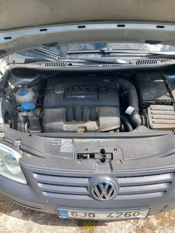 CADDY 1.6 Mpi 75kW LIFE 5 míst - 11