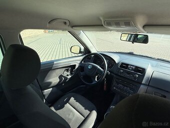 Prodám ŠKODA FABIA FAMILY 1.2TSI 63KW 2011 - 11