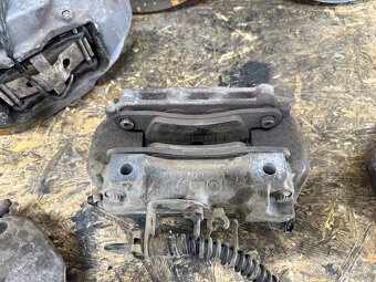 BRZDOVÉ TŘMENY BREMBO VW TOUAREG 7P 3.0 TDI - 11