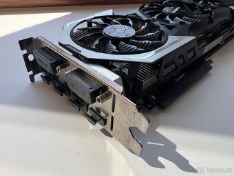 Gigabyte GTX 980 Ti G1 Gaming - 11