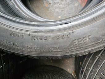 235/45r18 94W Bridgestone  T005 - 11