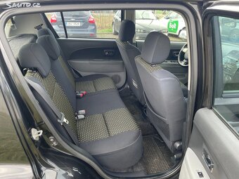 Daihatsu Sirion, 1.3i - 11
