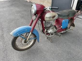 Jawa ČZ 150 rok výroby 1954 - 11
