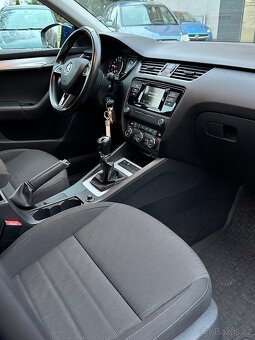 Škoda Octavia 3 Combi 1.6 TDI 81kw Style,Klimatronik,Výhrev - 11