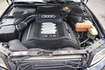 Audi S8 4,2i AUTOMAT QUATTRO,SUPER STAV - 11