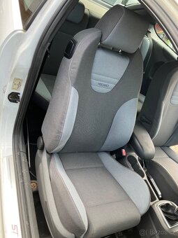 FORD FOCUS ST 225-2.5 166Kw 137Tis km-VADA MOTORU - 11