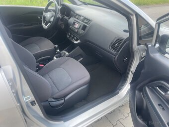 Kia Rio 1,3i benzin rok 2013 koup CZ - 11