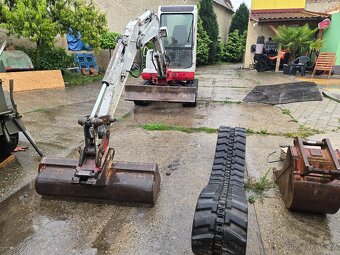 Minibagr Takeuchi Tb135 3.5 Nový komplet podvozek 3x lžíce - 11
