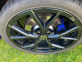 Volkswagen Golf, Variant R 2.0TSI 235kW DSG 4M - 11