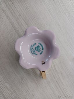 Sklo a porcelán - 11