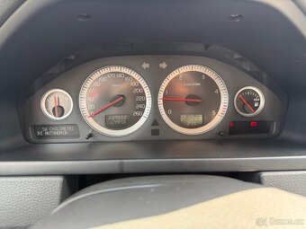 Volvo XC90 2.4 D5 - 11