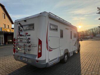 Prodám obytný vůz Roller Team Granduca Garage-plná výbava - 11