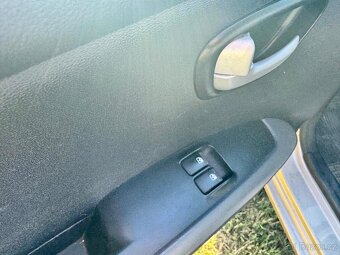 Hyundai i10 1.1benz,rv 2010, 1.maj, klima - 11