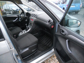 Ford Galaxy 2.0TDCi 103KW Trend 7Míst - 11