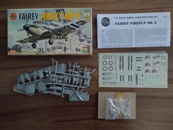 Modely letadel ,MATCHBOX,AIRFIX,FROG,plastové stavebnice. - 11