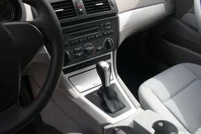 BMW E83 X3 30d xDrive 160kW LCi+Tažné+Repas převodovky - 11