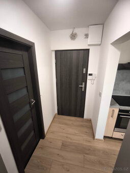 Byt Paskov 2+kk, 42m2,lodžie, nově zrekonstruovaný - 11