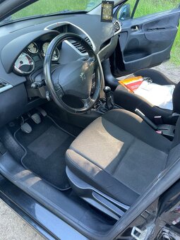 Peugeot 207 SW 1.6 HDI 80 Kw - 11