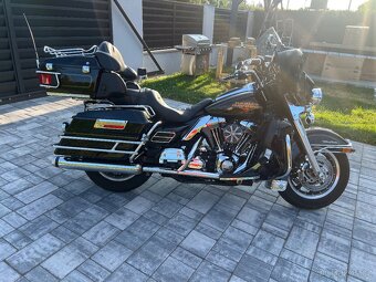 Harley Davidson Electra Glide - 11