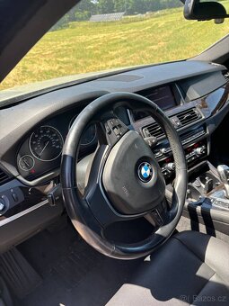 BMW Řada 5 535i Sedan TOP stav  f10 - 11