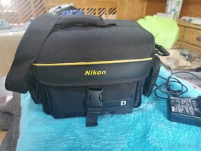 Nikon D5100, 2 objektivy, blesk a příslušenství - 11